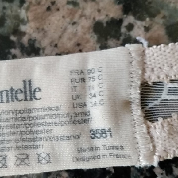 Bra - Picture 7 of 8